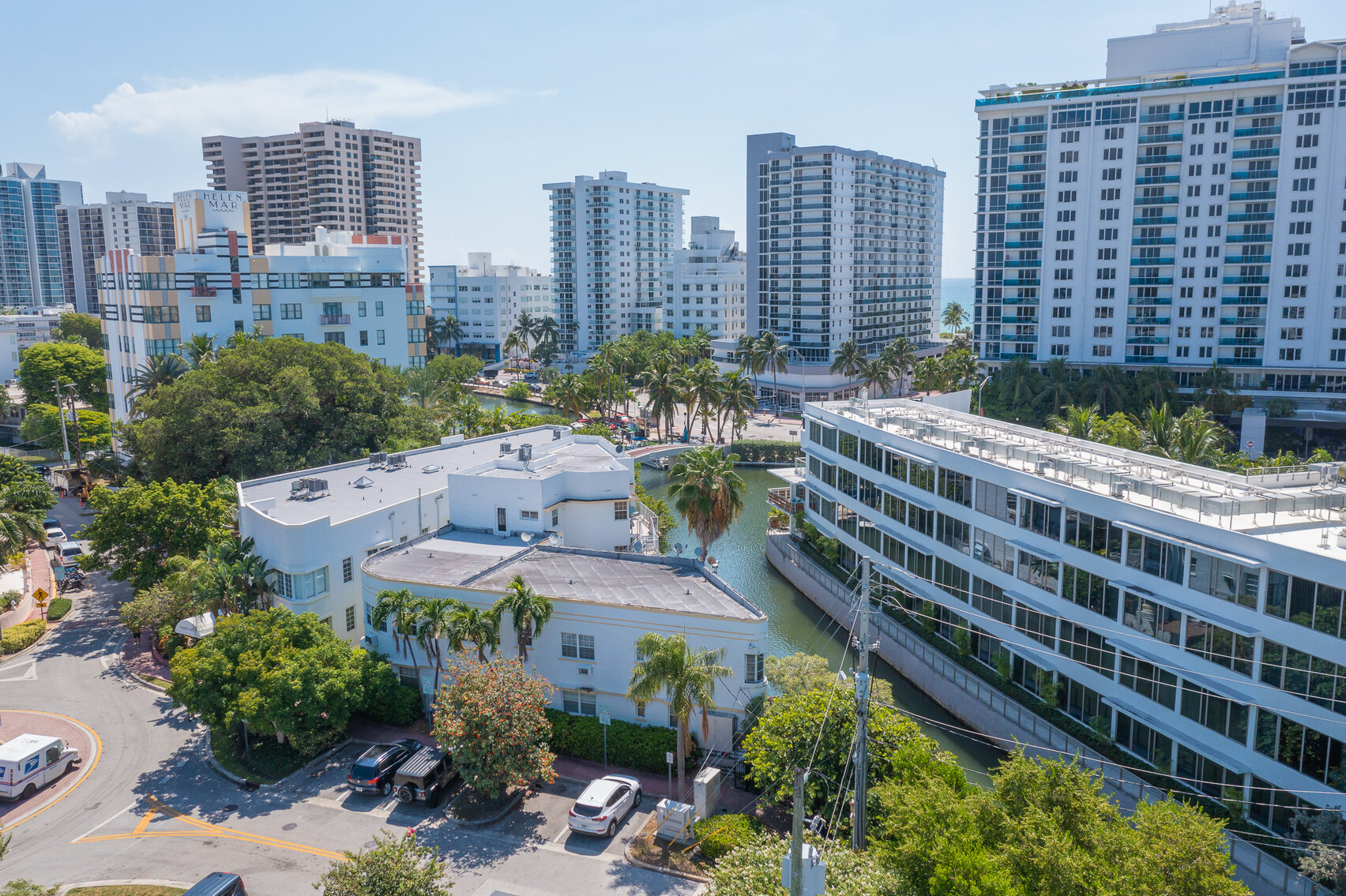 Image for Real Estate Auction - Waterfront 3 Story 10 Unit Apartment Building in Miami Beach, FL