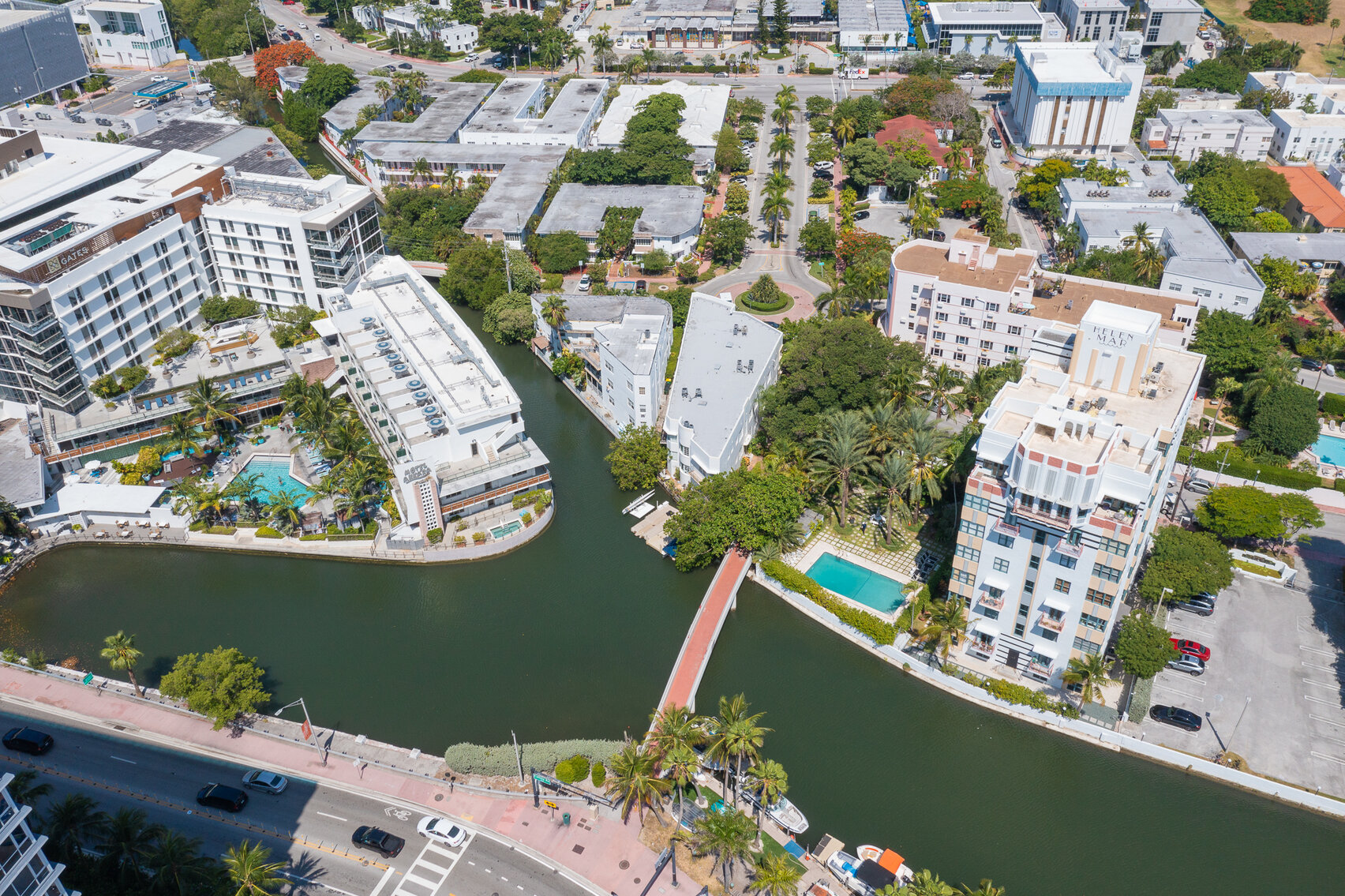 Image for Real Estate Auction - Waterfront 3 Story 10 Unit Apartment Building in Miami Beach, FL