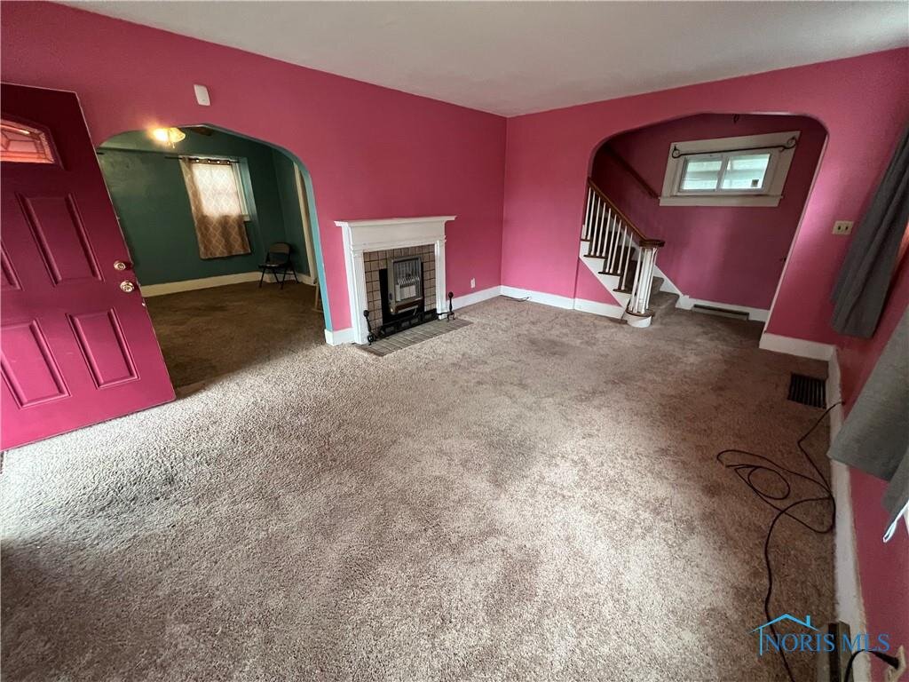 Image for ABSOLUTE AUCTION! 2023 Evansdale Ave