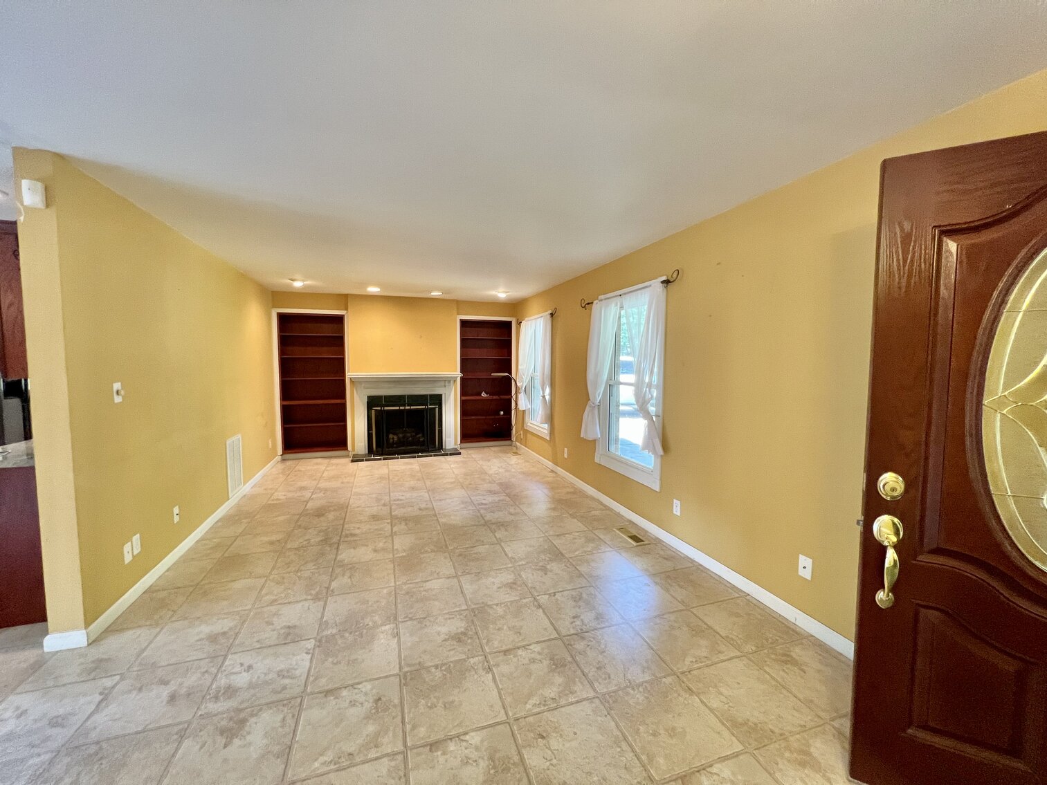 Image for 77 Deepwood Estate Auction