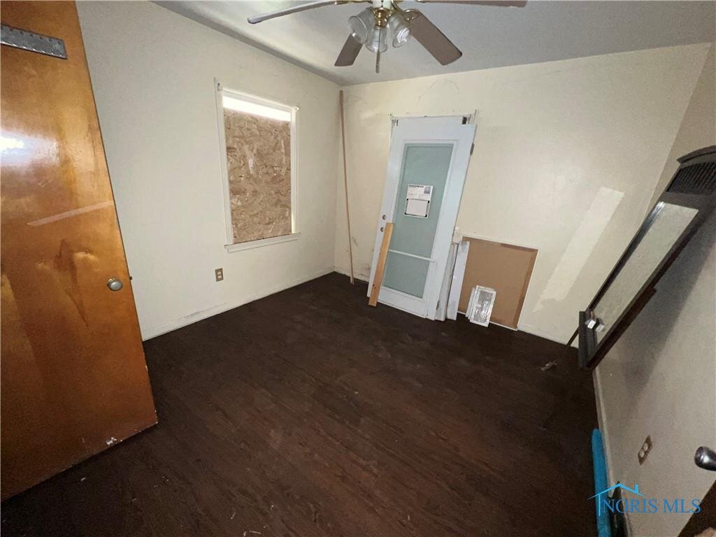 Image for MINIMUM BID AUCTION $55,000! 949 Fries Ave