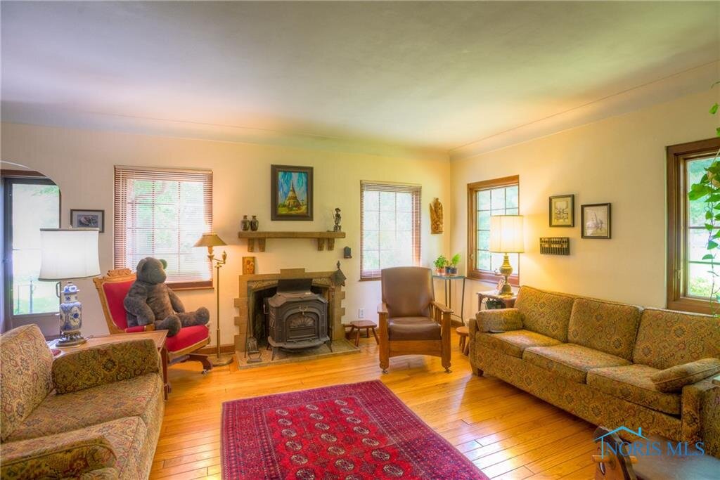 Image for MINIMUM BID AUCTION $279,000! 2053 Holloway Rd