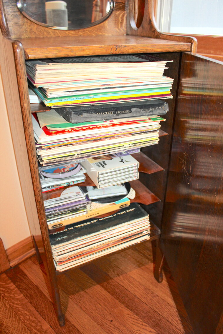 Image for EMERGENCY MEGA 2-RING ESTATE AUCTION