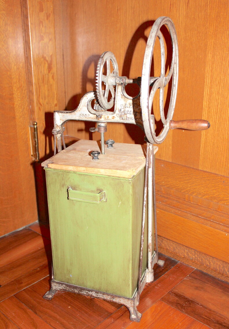 Image for EMERGENCY MEGA 2-RING ESTATE AUCTION