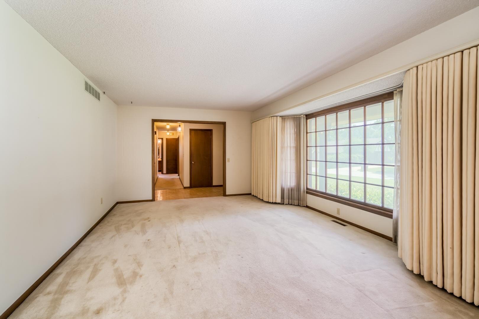 14408 E Willowbend Cir, Wichita, KS: ONLINE ONLY REAL ESTATE AUCTION photo 8