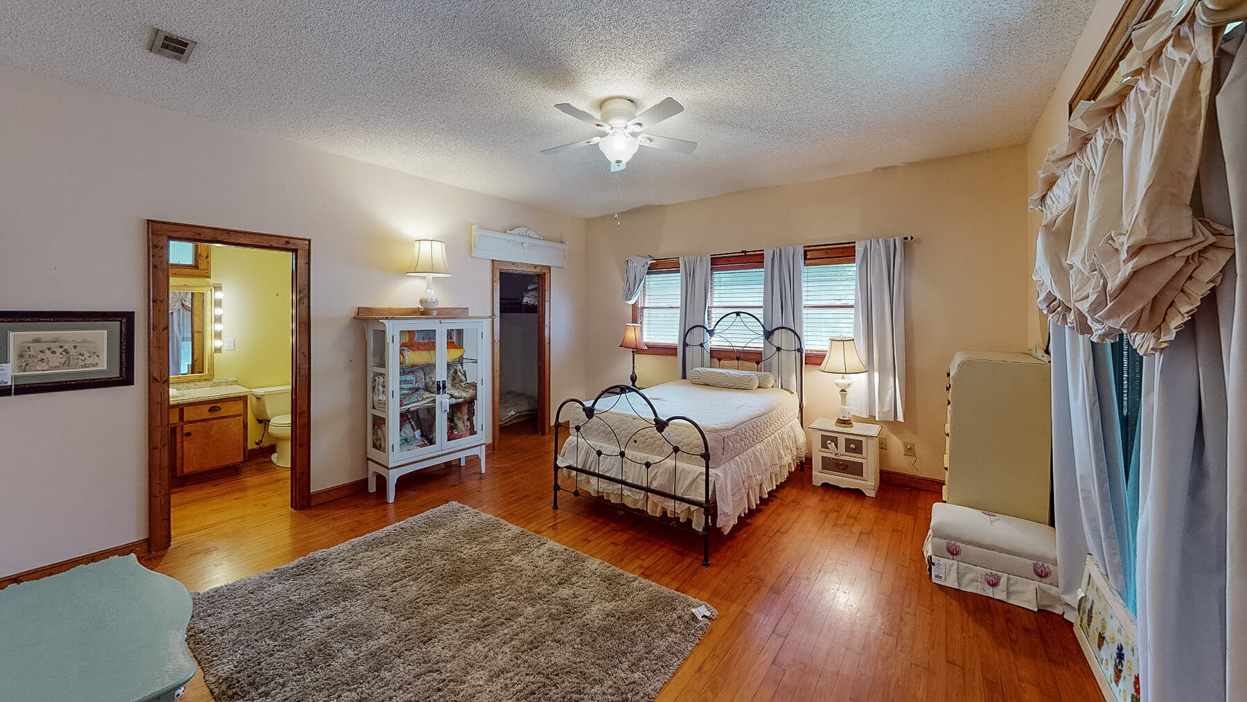 Image for Lakefront Home Located in Jennings, Florida