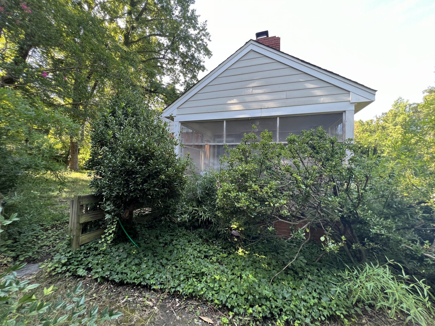 Image for Highly Sought after 4 Bedroom, 1.5 Bath Home In the Westhampton Hills Neighborhood in the Tuckahoe School District