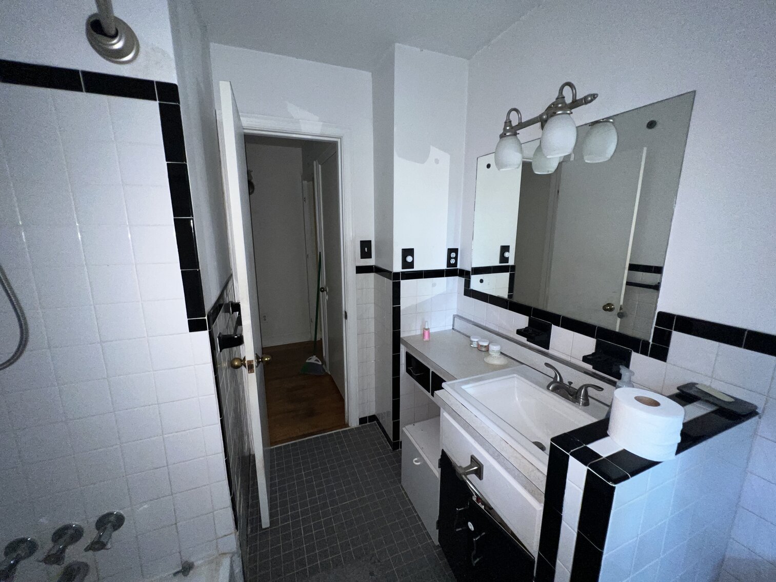 Image for Highly Sought after 4 Bedroom, 1.5 Bath Home In the Westhampton Hills Neighborhood in the Tuckahoe School District