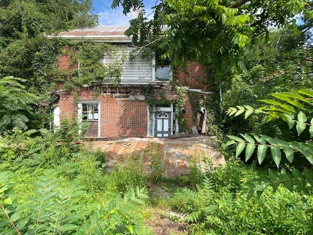 Image for 1491 Halifax St. - Parcel # 052020005