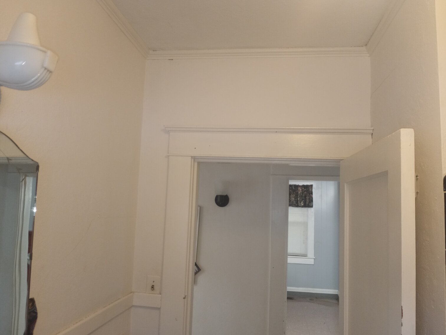 Image for Commercial Investment Opportunity. Former Nail and Hair Salon