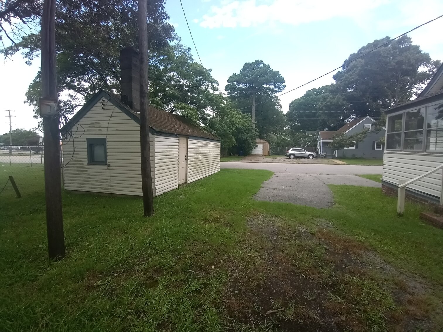 Image for Commercial Investment Opportunity. Former Nail and Hair Salon