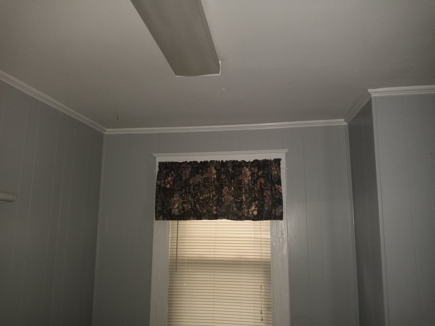 Image for Commercial Investment Opportunity. Former Nail and Hair Salon