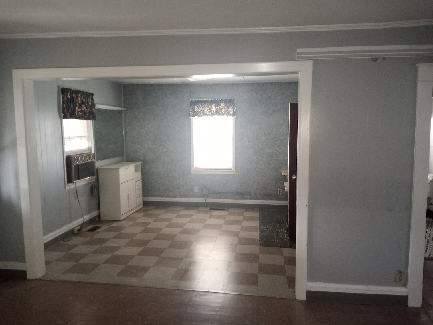 Image for Commercial Investment Opportunity. Former Nail and Hair Salon