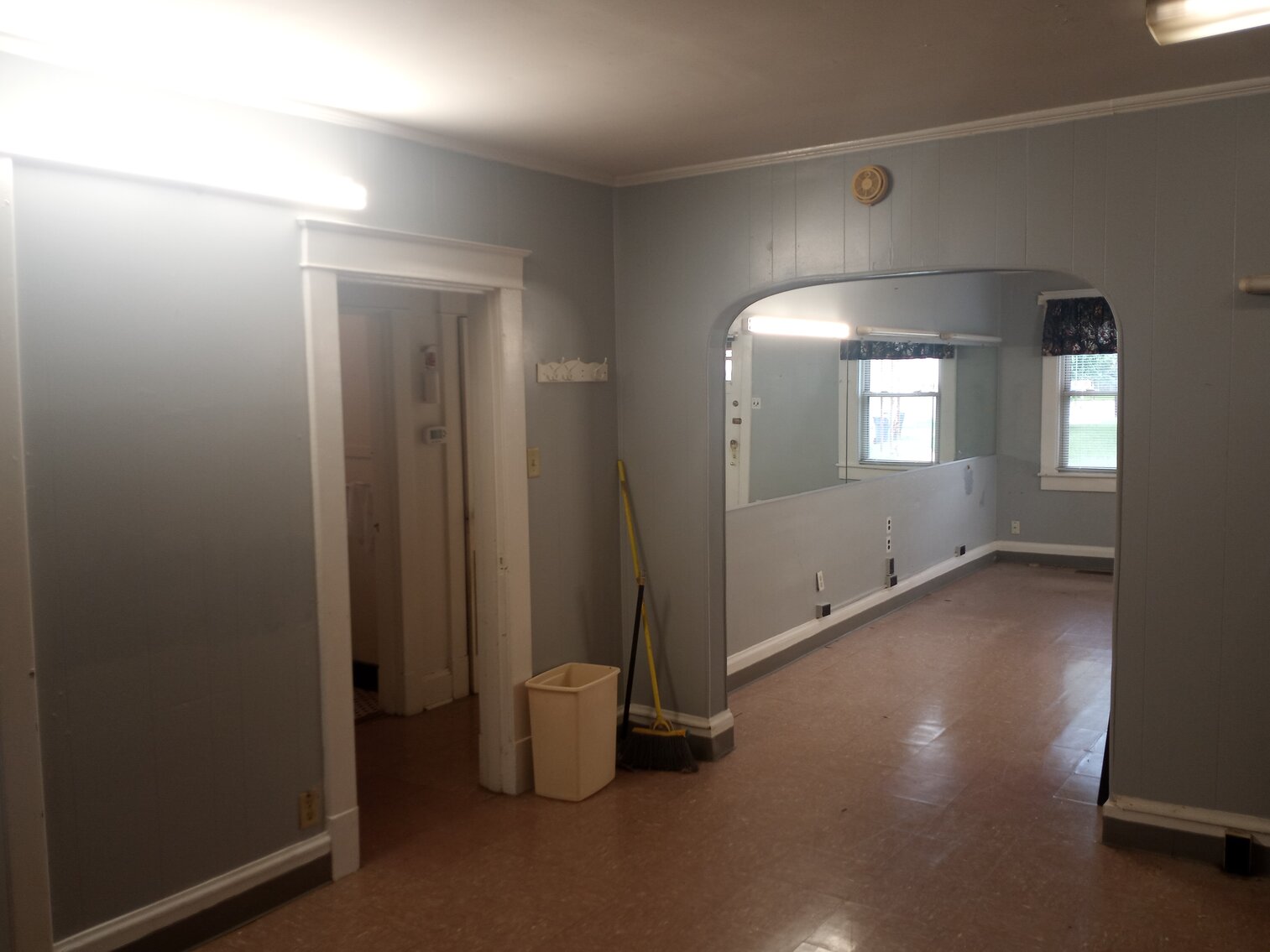 Image for Commercial Investment Opportunity. Former Nail and Hair Salon