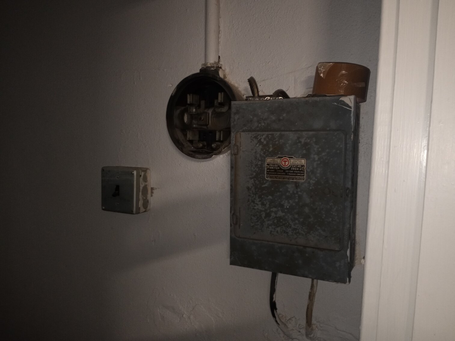 Image for Commercial Investment Opportunity. Former Nail and Hair Salon