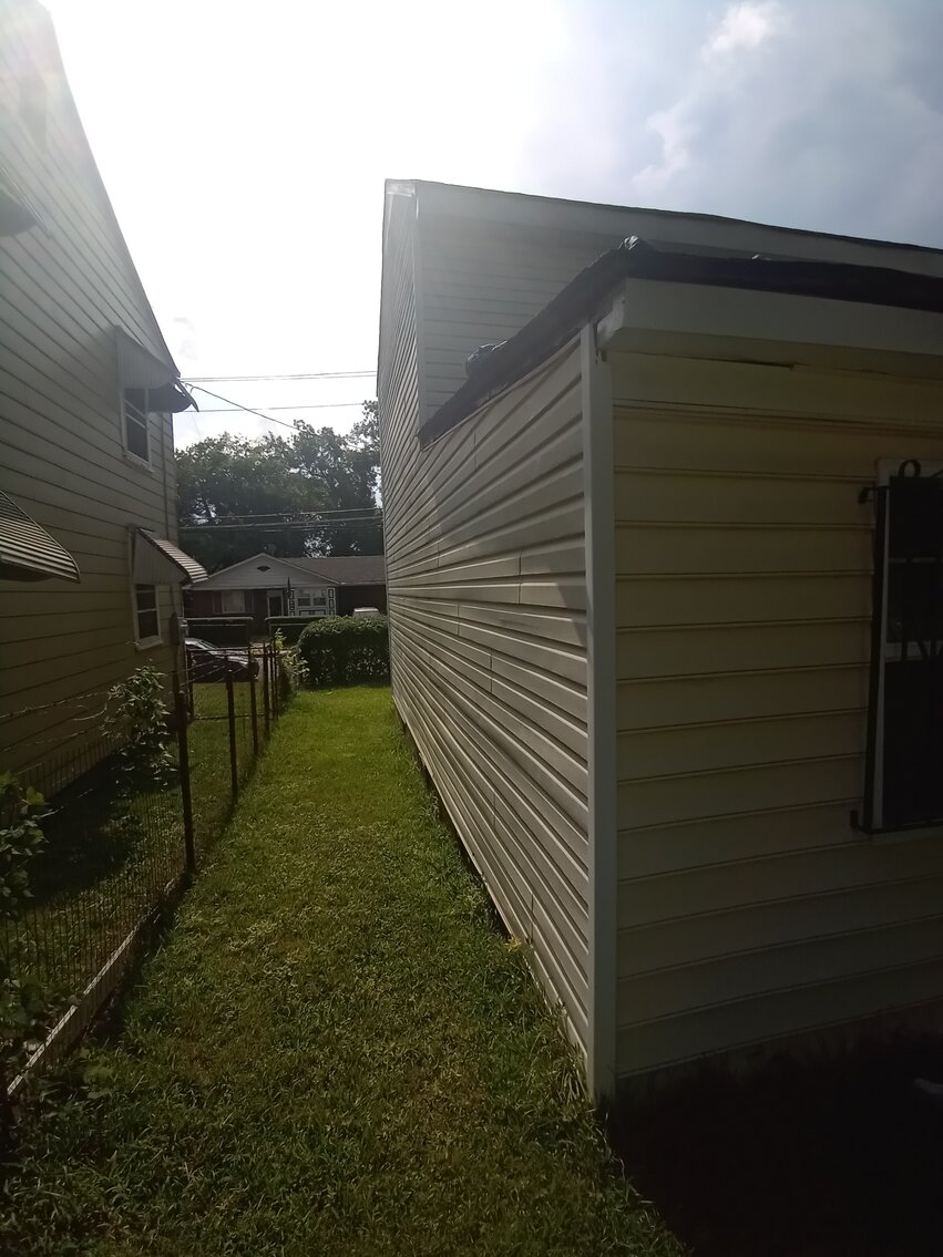 Image for 3 bed 1 Bath 1228 Sq. Single Family Home in Petersburg, Va