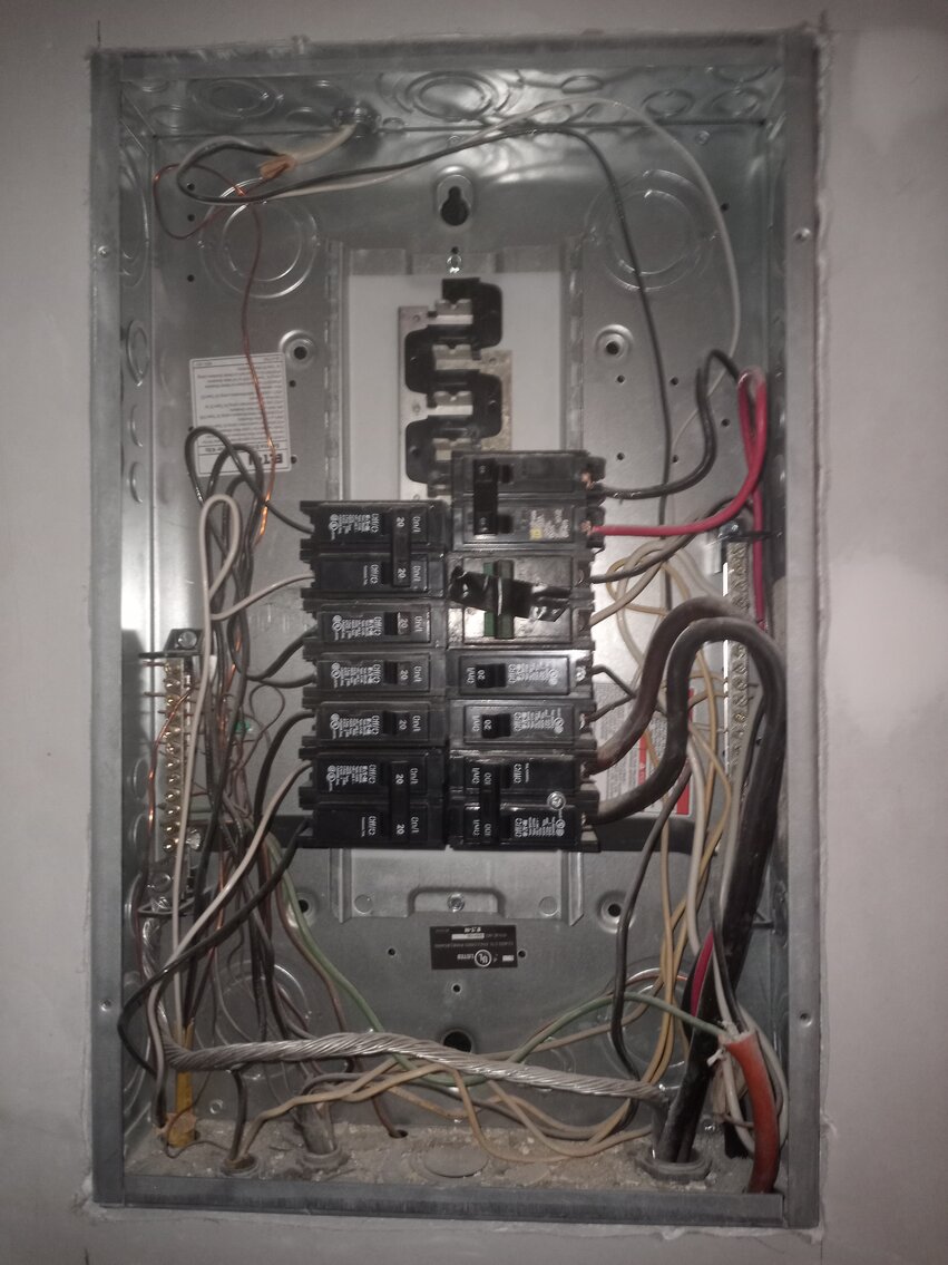 Image for 3 bed 1 Bath 1228 Sq. Single Family Home in Petersburg, Va