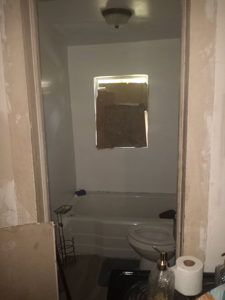 Image for 3 bed 1 Bath 1228 Sq. Single Family Home in Petersburg, Va