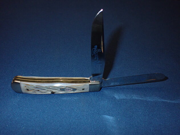 Image for Collector Knife Auction