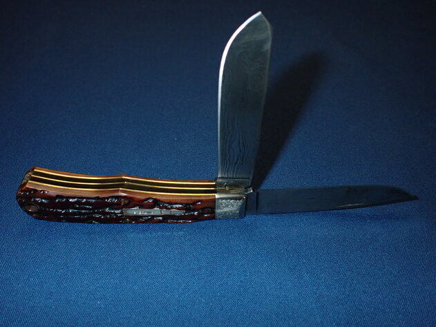 Image for Collector Knife Auction