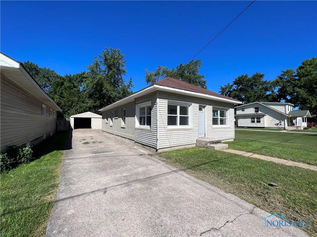 Image for MINIMUM BID AUCTION $39,000! 2039 Autokee St