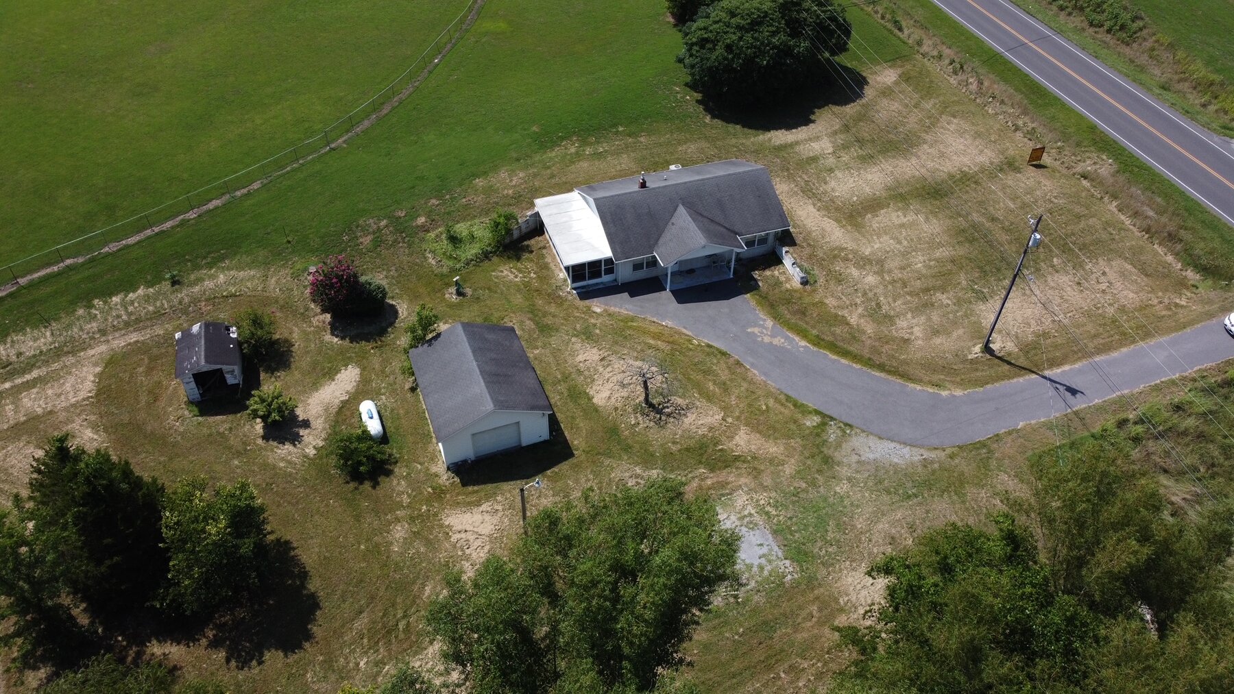 Image for ABSOLUTE ESTATE AUCTION 10153 HIGHWAY 62 CALVERT CITY,KY