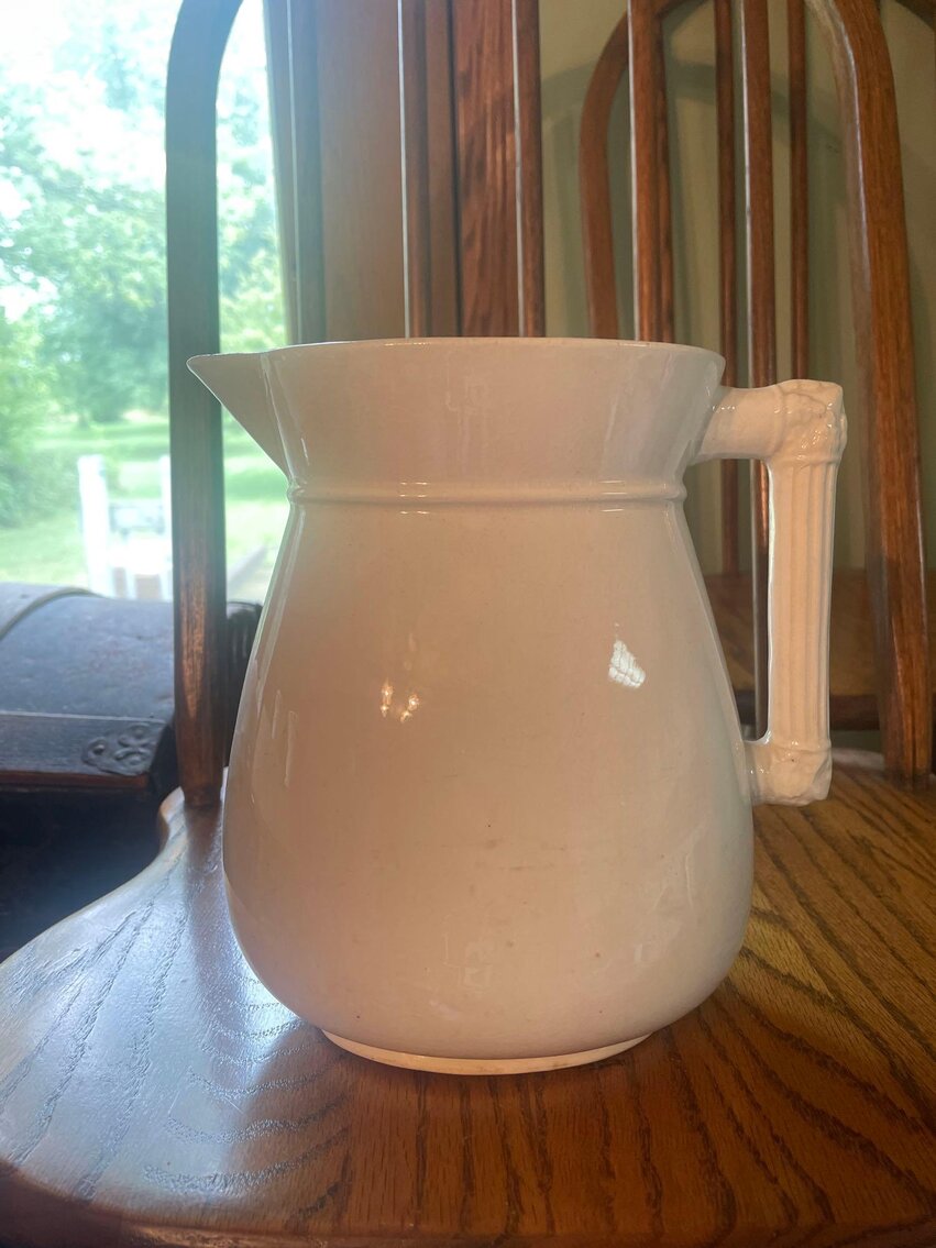 Image for John Deere Mower, UTV, Knives, Ammo, Antiques, Tools, Fishing, Collectibles, Glass, Household, Furniture (Bays)