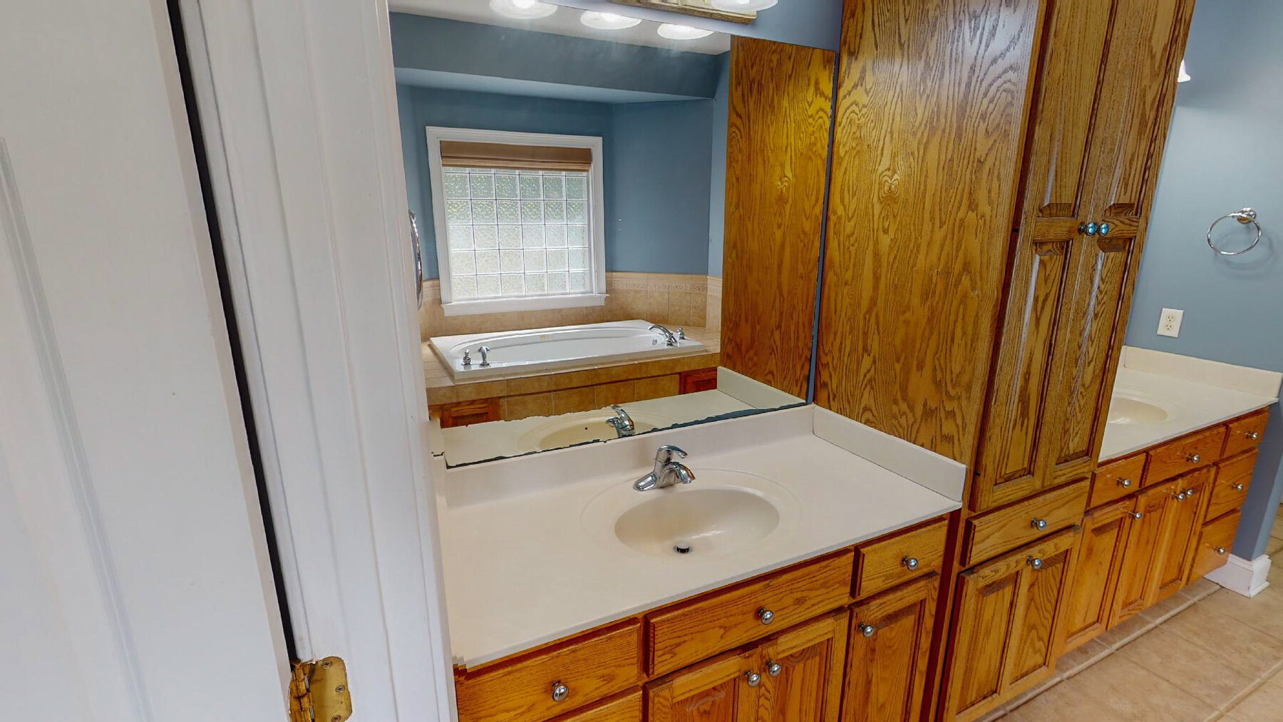 Image for Country Living in South Lowndes County: Home on 36.99 +/- Acres