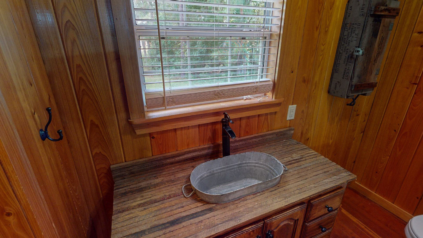 Image for Country Living in South Lowndes County: Home on 36.99 +/- Acres