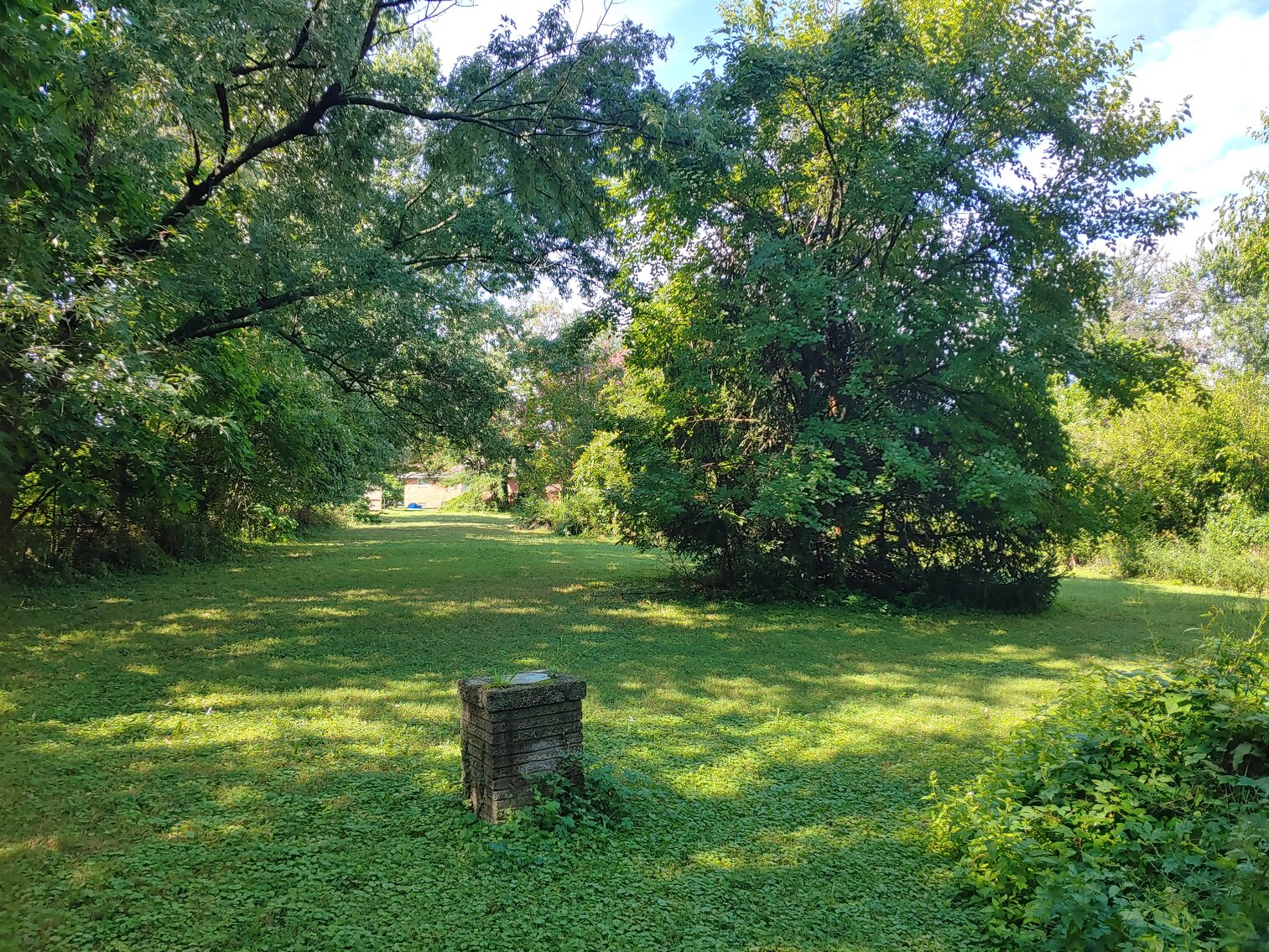 Image for 4 BR, 1.5 BA HOME W/ DET. GARAGE LARGE 1.01+/- ACRE LOT