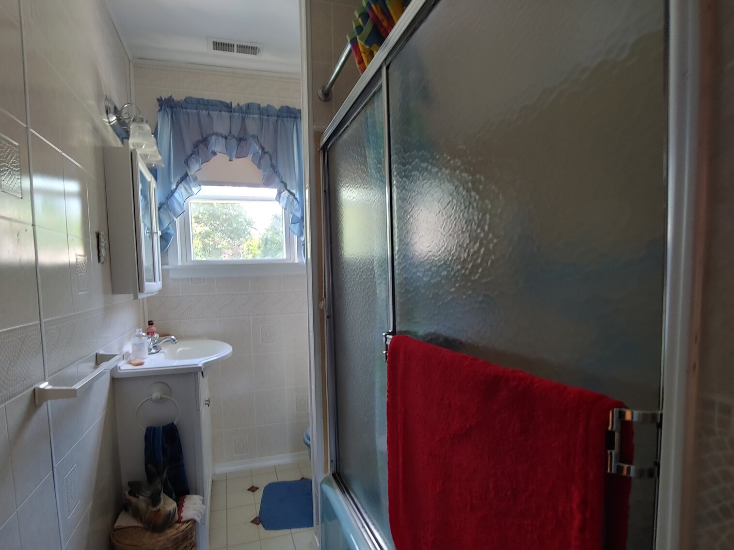 Image for 4 BR, 1.5 BA HOME W/ DET. GARAGE LARGE 1.01+/- ACRE LOT