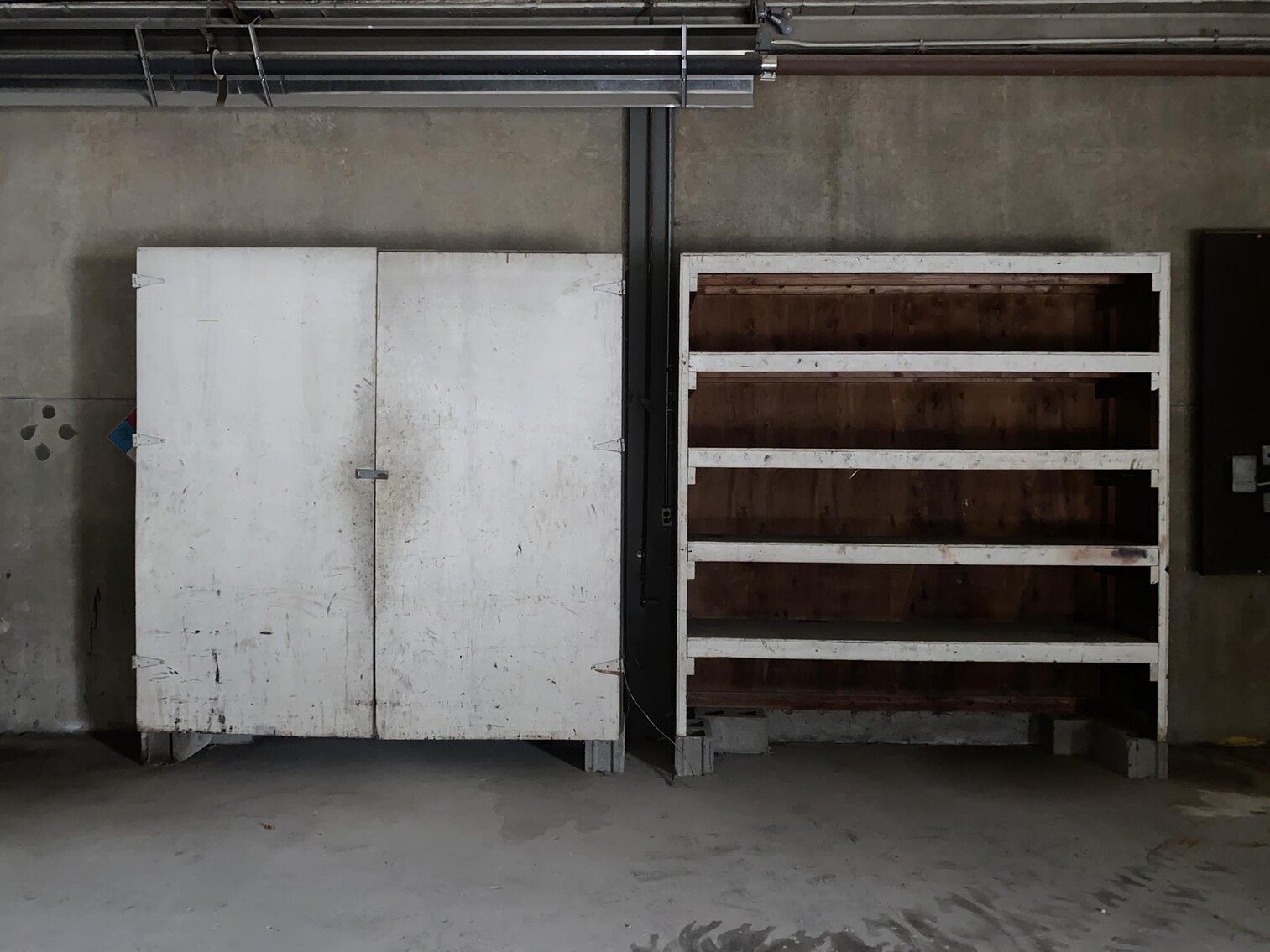 Image for SOLD $297,000 - 9.8 Acre Industrial Complex Selling to the Highest Bidder