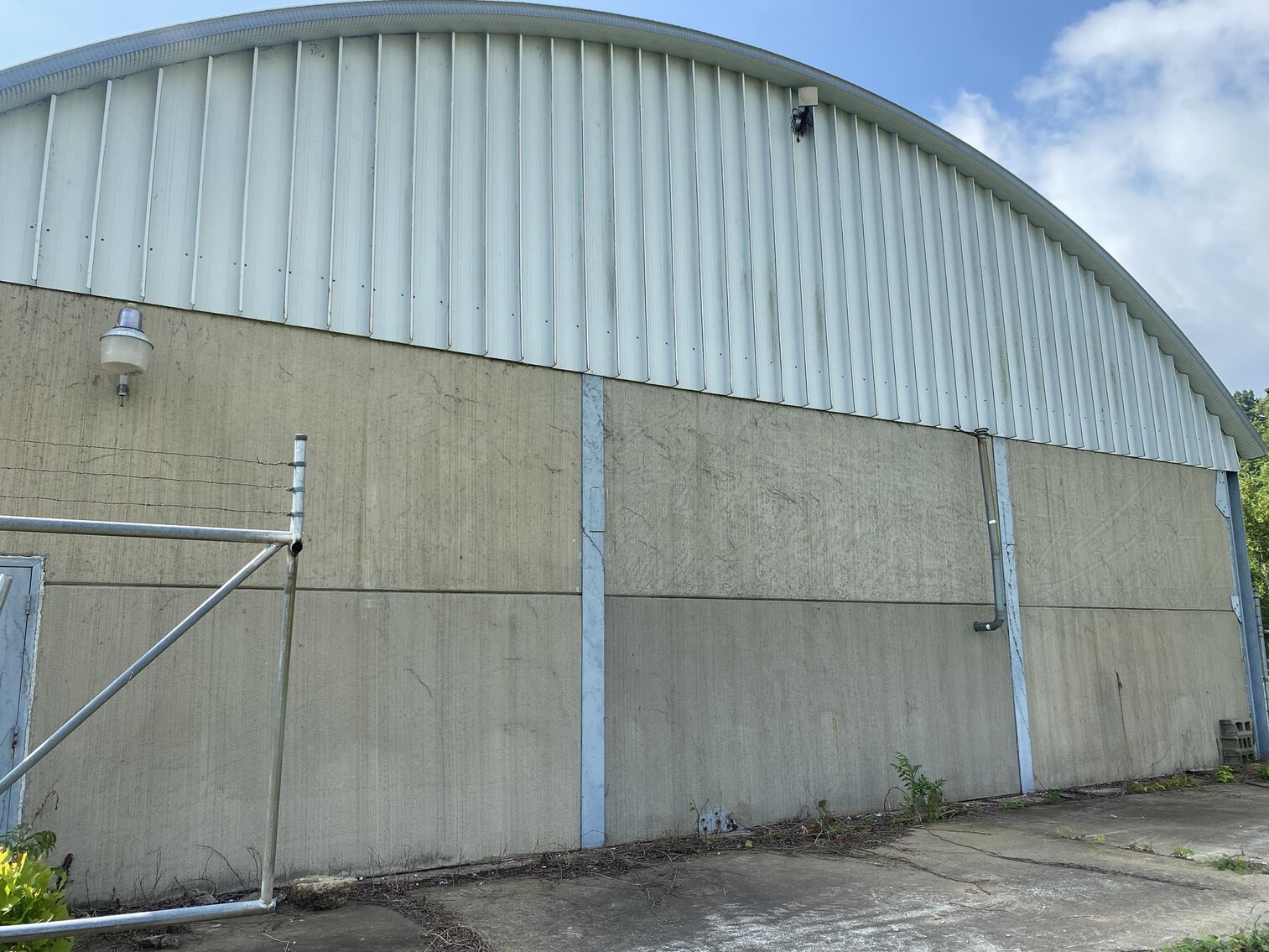 Image for SOLD $297,000 - 9.8 Acre Industrial Complex Selling to the Highest Bidder