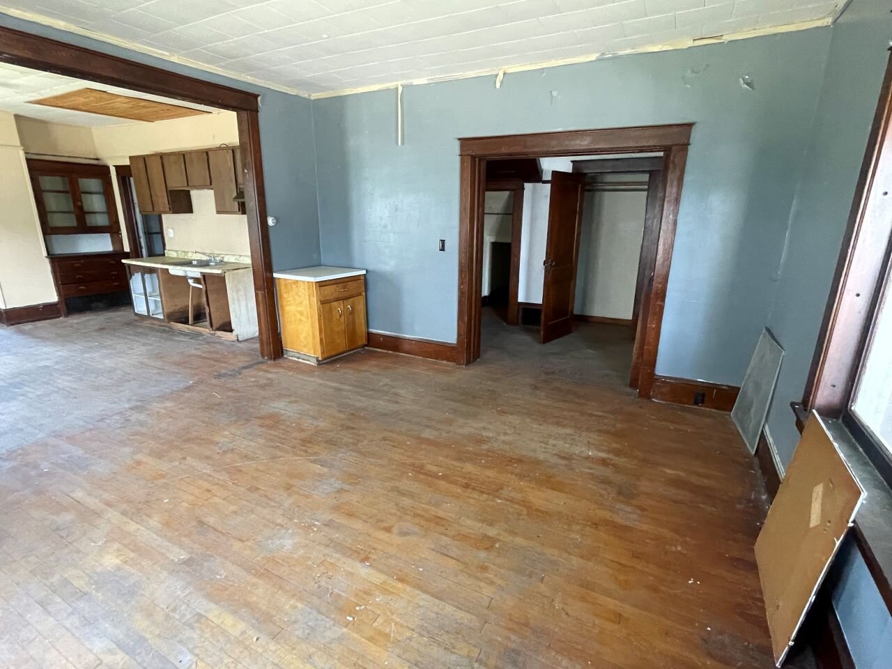 Image for CASH ONLY Real Estate Located at 19 5th Street Clintonville