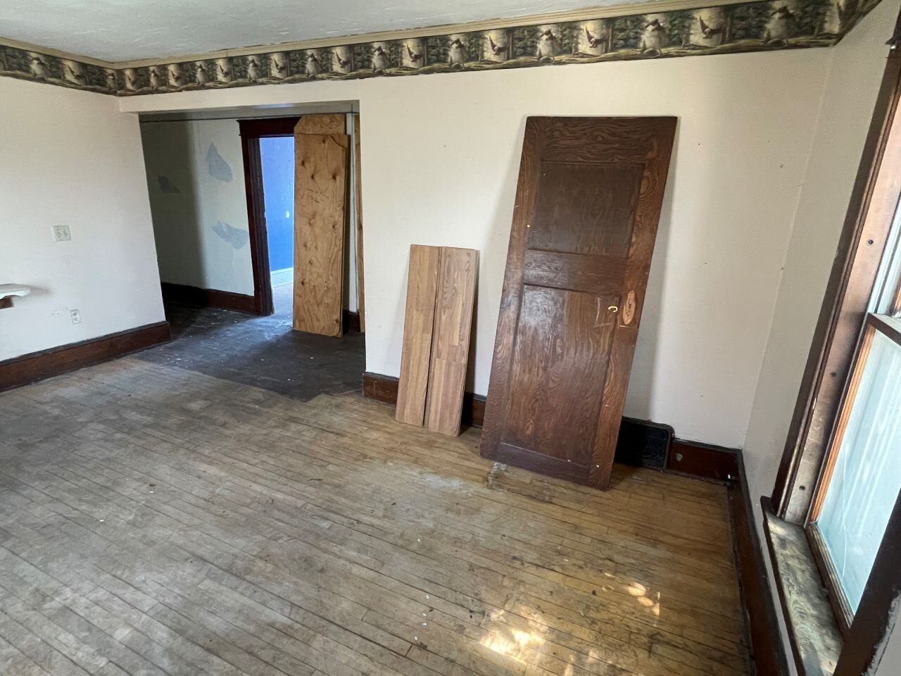 Image for CASH ONLY Real Estate Located at 19 5th Street Clintonville