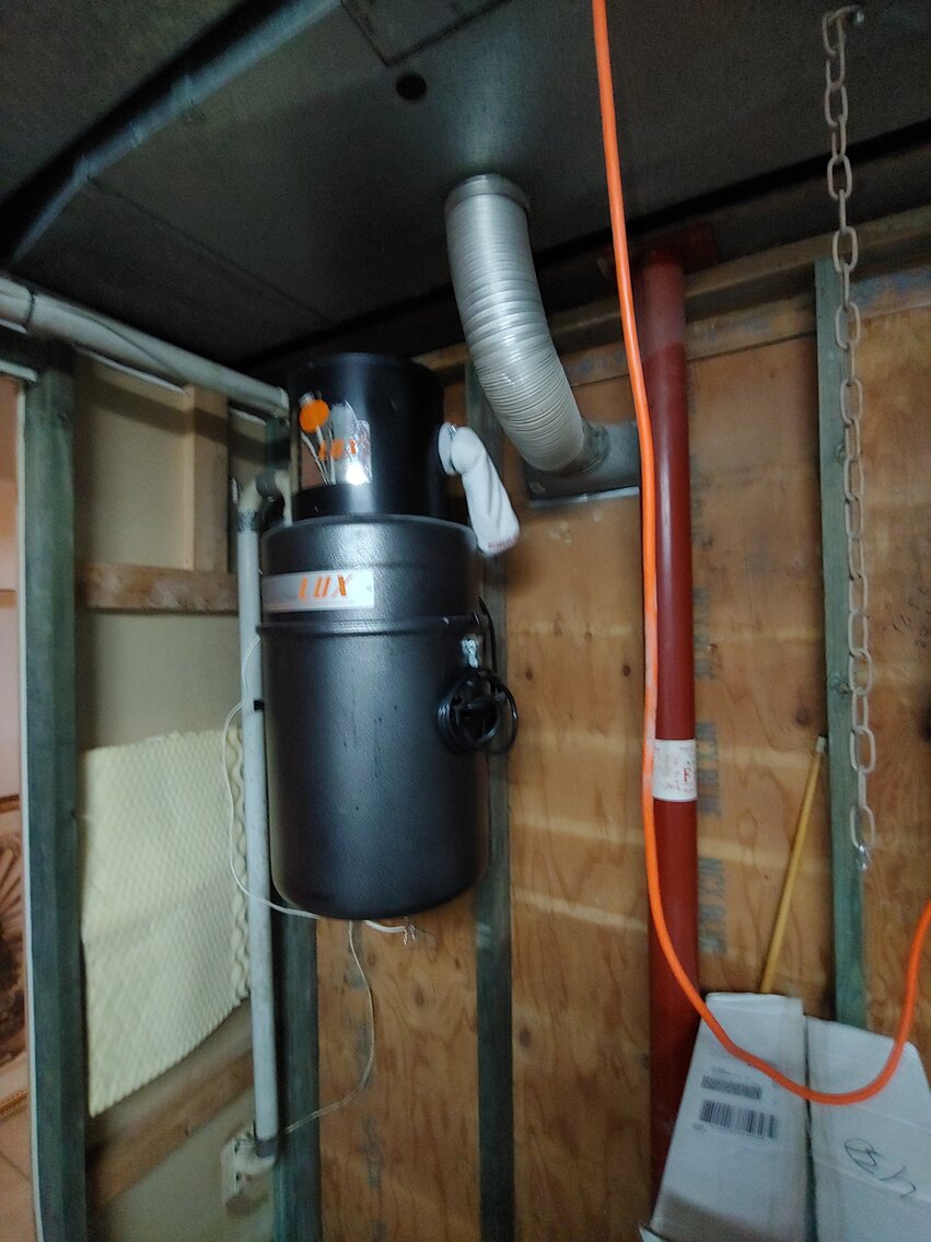 Image for 3 BR BRICK & VINYL SIDED SPLIT LEVEL HOME ON 0.57+/- AC W/ 18’ X 40’ INGROUND POOL; SALTWATER & FRESHWATER FISHING GEAR, 80+ HEAVY DUTY RODS & REELS, COLLECTIBLES, MEMORABILIA, FURNITURE & HOUSEHOLD ITEMS