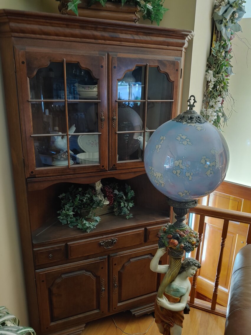 Image for 3 BR BRICK & VINYL SIDED SPLIT LEVEL HOME ON 0.57+/- AC W/ 18’ X 40’ INGROUND POOL; SALTWATER & FRESHWATER FISHING GEAR, 80+ HEAVY DUTY RODS & REELS, COLLECTIBLES, MEMORABILIA, FURNITURE & HOUSEHOLD ITEMS