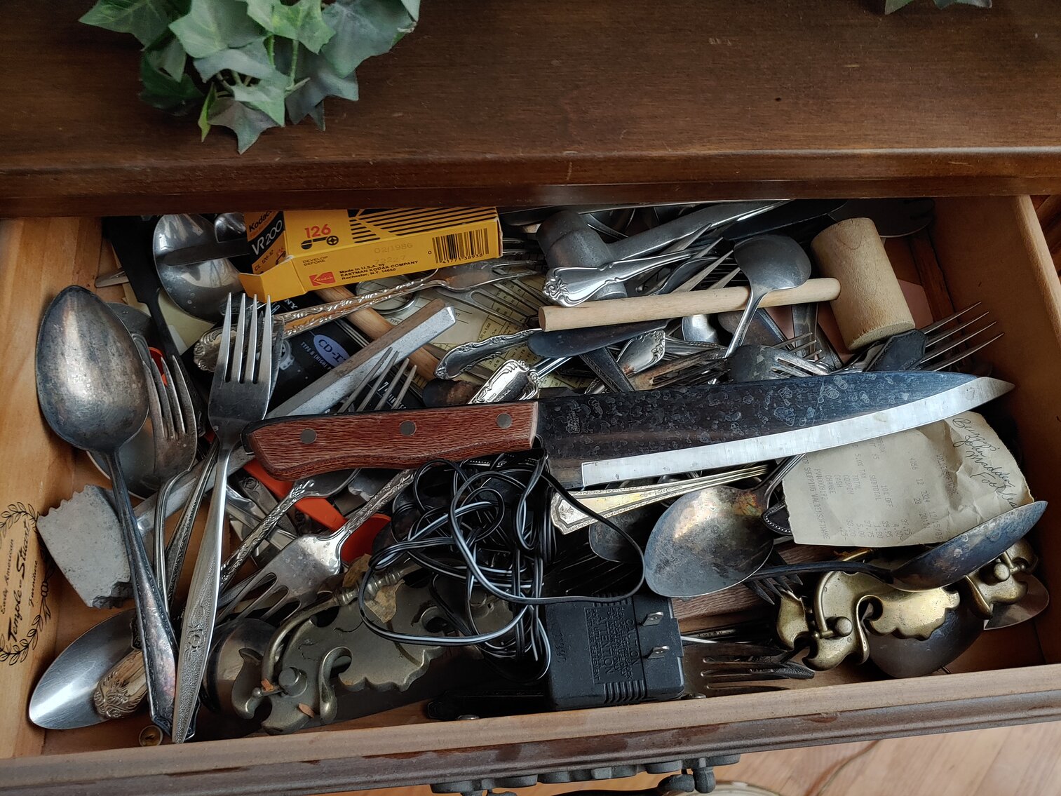 Image for 3 BR BRICK & VINYL SIDED SPLIT LEVEL HOME ON 0.57+/- AC W/ 18’ X 40’ INGROUND POOL; SALTWATER & FRESHWATER FISHING GEAR, 80+ HEAVY DUTY RODS & REELS, COLLECTIBLES, MEMORABILIA, FURNITURE & HOUSEHOLD ITEMS