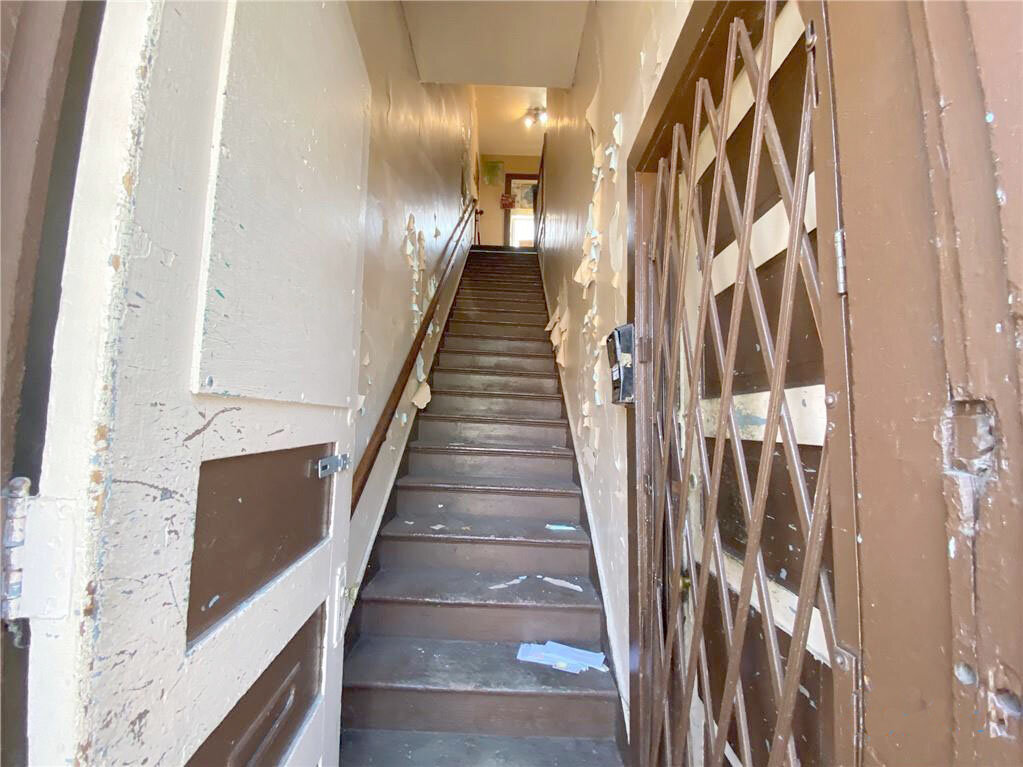 Image for 1956 Genesee Street, Toledo, Ohio 43605