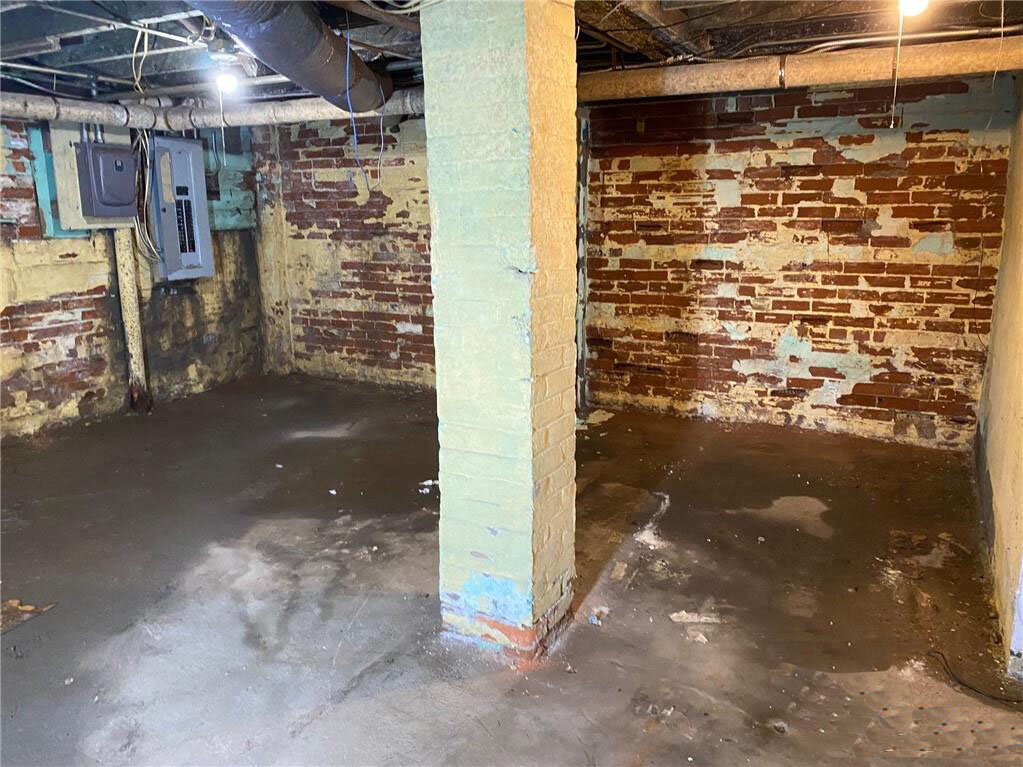 Image for 1956 Genesee Street, Toledo, Ohio 43605