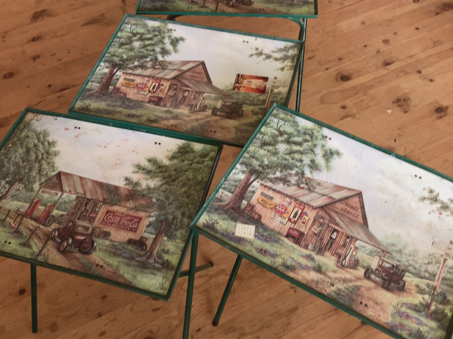 TV Trays