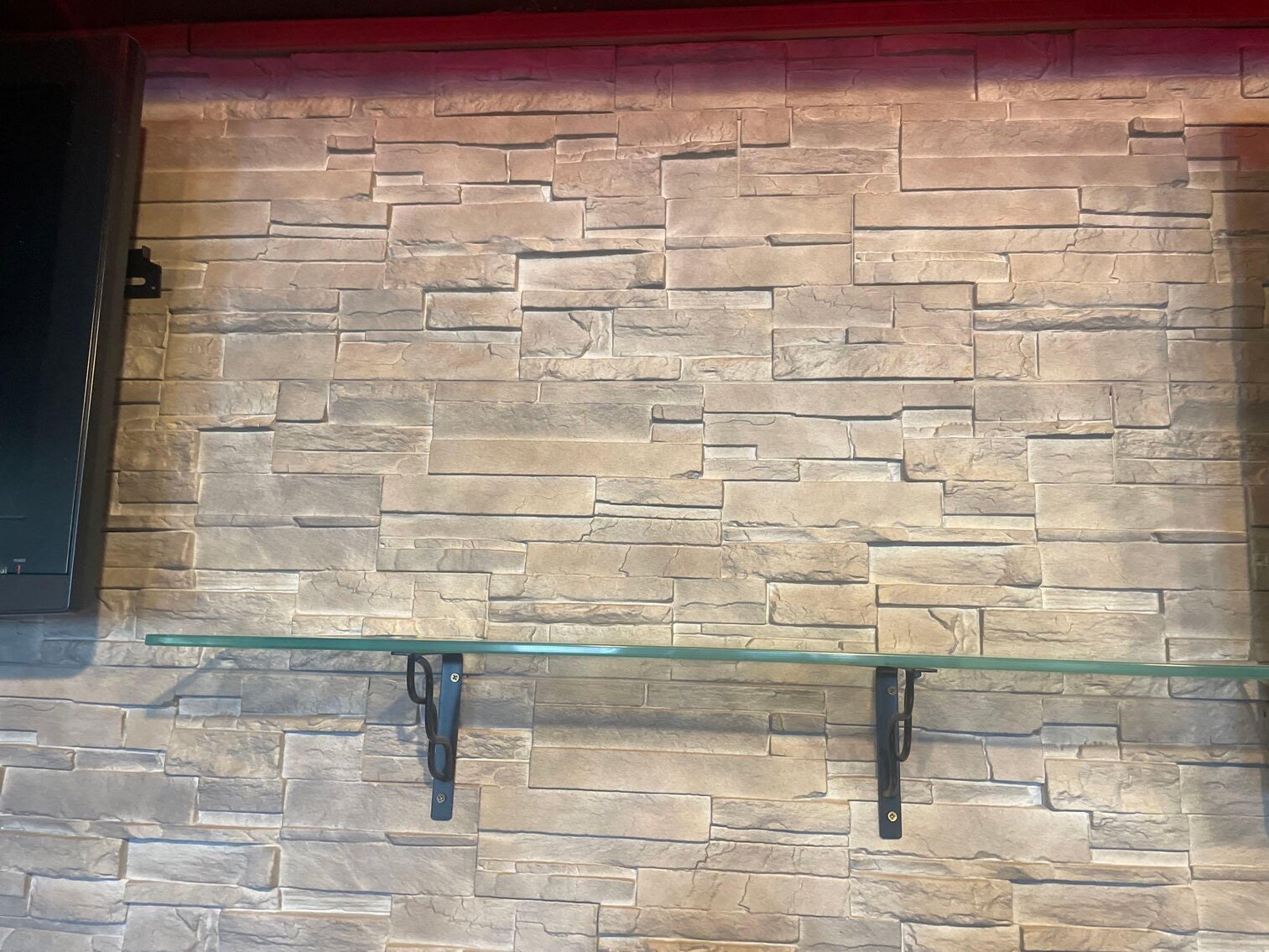 Image for Ford Edge, Electronics, Furniture, Home Decor, Outdoor Items, Tools/Auto Items, Comic Books (Weckerly)