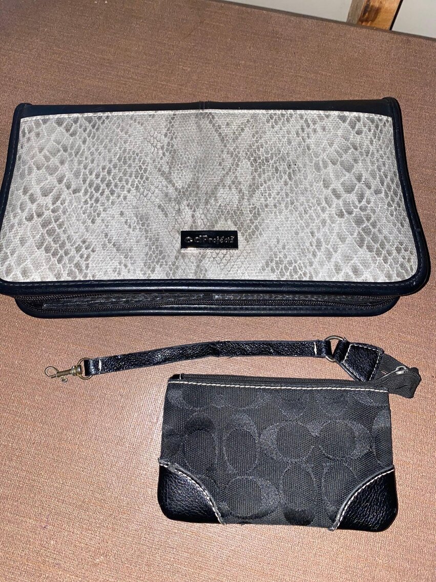 Image for Ford Edge, Electronics, Furniture, Home Decor, Outdoor Items, Tools/Auto Items, Comic Books (Weckerly)