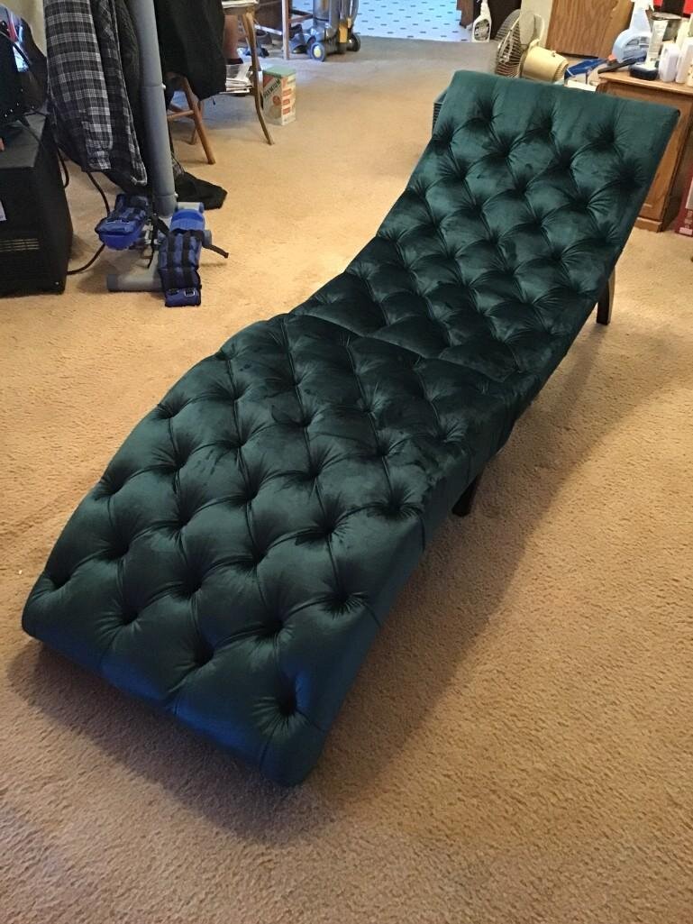 Image for Ford Edge, Electronics, Furniture, Home Decor, Outdoor Items, Tools/Auto Items, Comic Books (Weckerly)