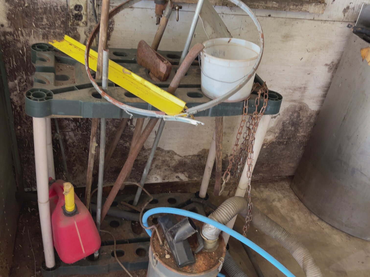 Garden Tools Rack and Contents