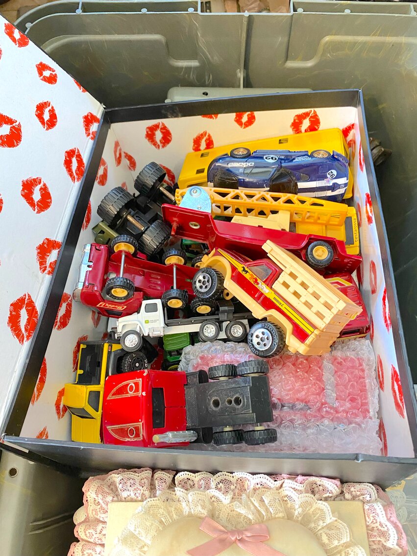 Image for MASSIVE COLLECTOR'S ESTATE AUCTION