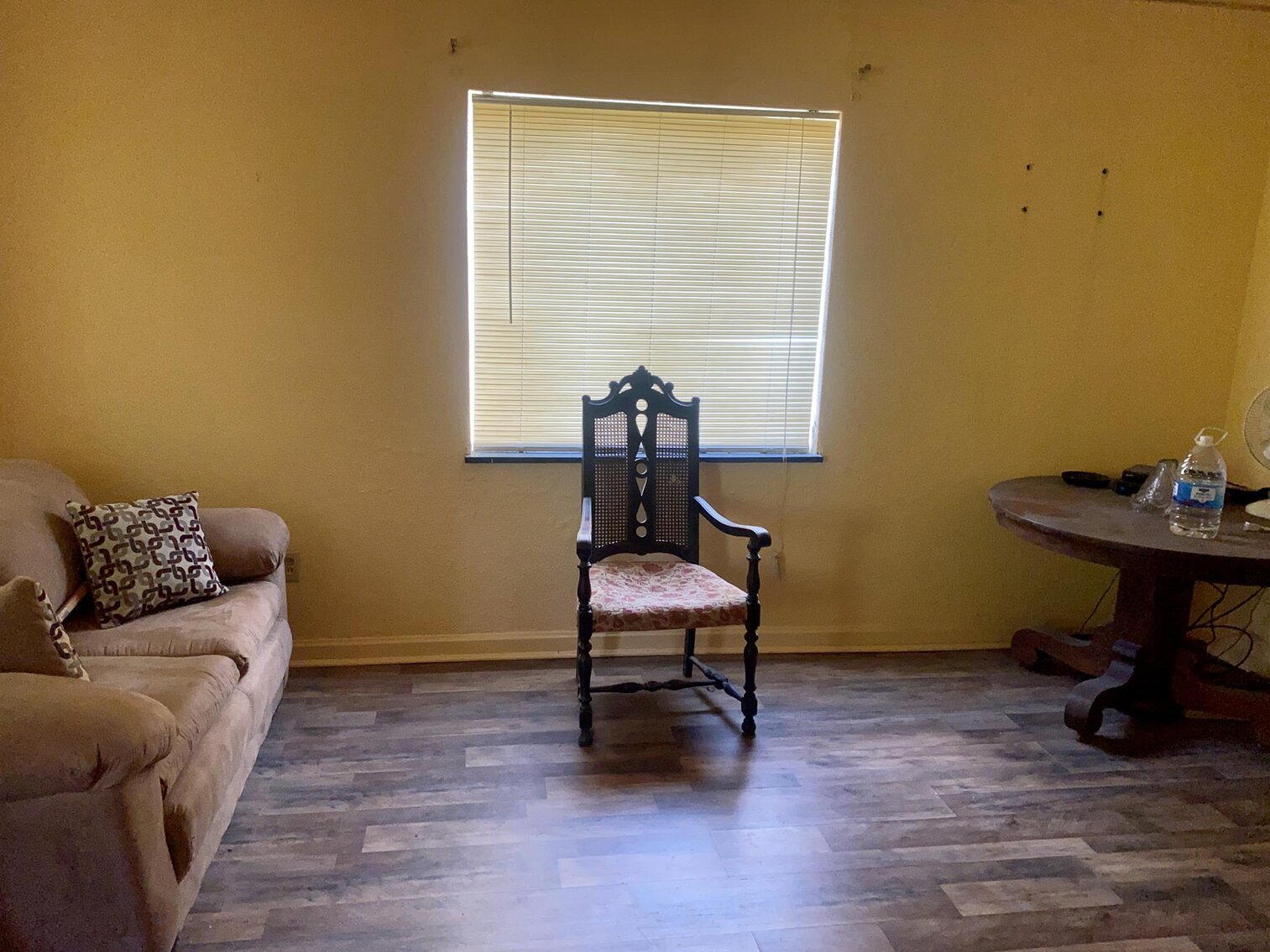 Image for SOLD $33,000 - 3 Bedroom in a Nice Neighborhood Selling to the Highest Bidder