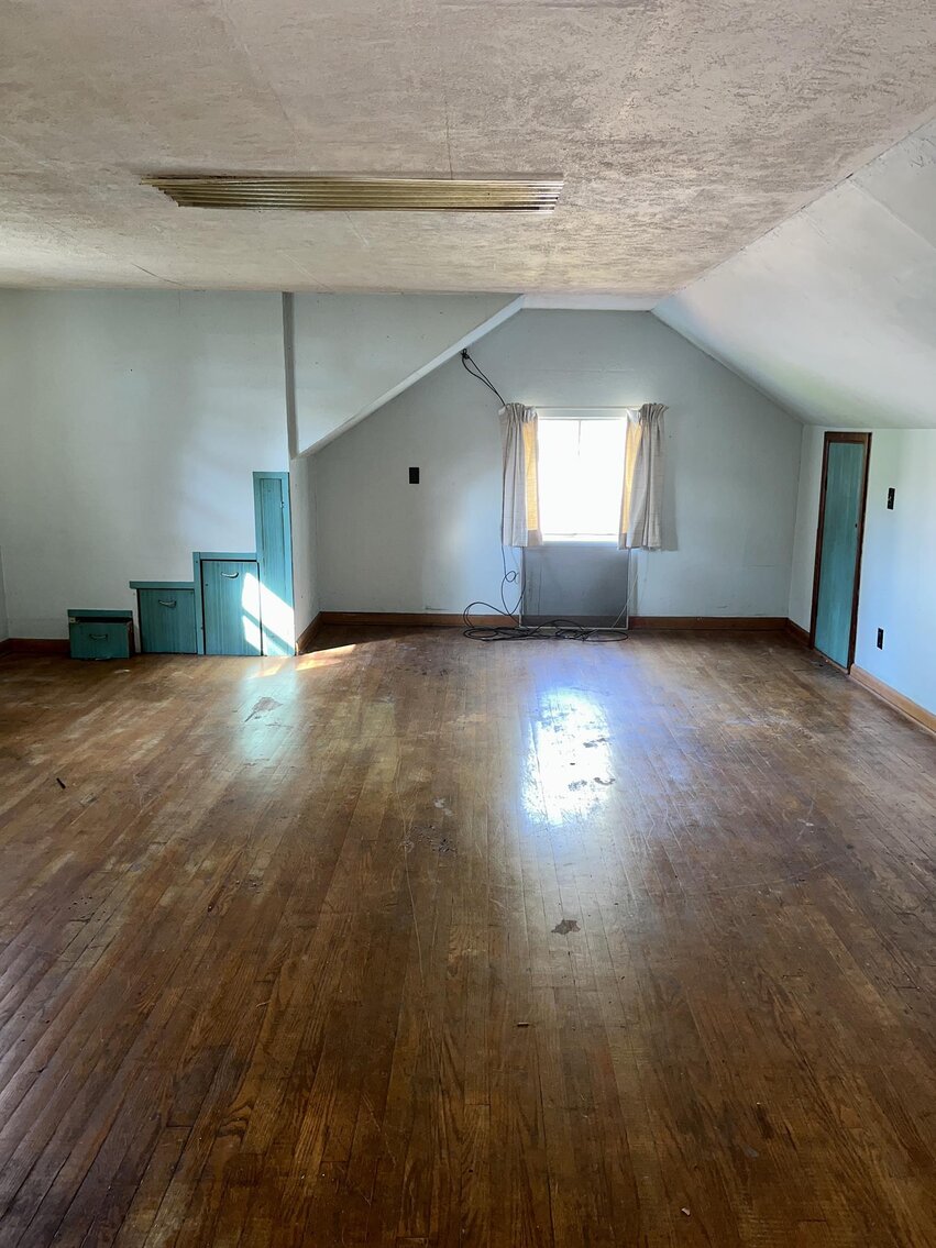 Image for SOLD $85,250 - 4-Bedroom Brick Home