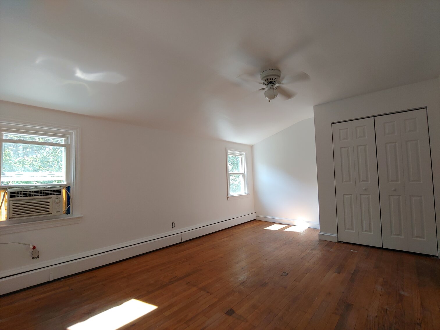 Image for 4 BR, 3 BA BRICK & VINYL SIDED HOME W/ ATT. GARAGE & DET. COMMERCIAL GARAGE W/ OVERSIZED ENTRANCE DOORS ON 0.48+/- ACRES