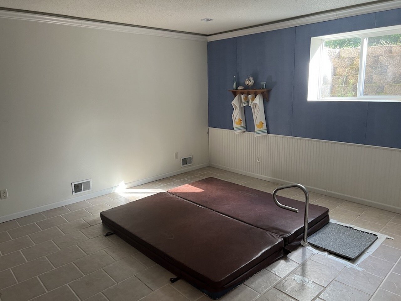 Image for Lac Du Flambeau Real-Estate Auction ** Beautiful Exclusive Home with 8 +/- Acres!